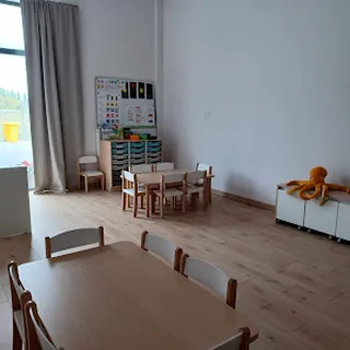 Żłobek "Hop-Siup Bobaska" image 2