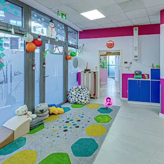 Dwujęzyczny Niepubliczny Żłobek "Małe Cuda" image 5
