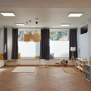 LYKKELAND - PRZEDSZKOLE SKANDYNAWSKIE image 1
