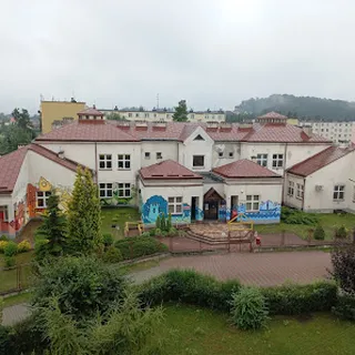 Przedszkole Im Jasia I Małgosi W Kluczach image 2