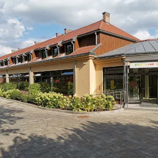 Katolickie Niepubliczne Mikołajkowe Przedszkole Im Św Jana Pawła Ii W Jarosławiu image 1