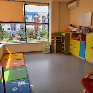 Niepubliczny Żłobek Słonik z Montessori image 2