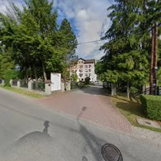 DOMEK RADOSNYCH BIEDRONEK image 3