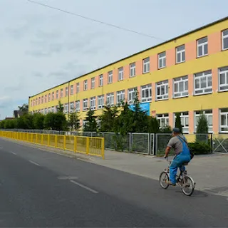 Przedszkole Specjalne Nr 3 W Strzelcach Krajeńskich Dla Dzieci Upośledzonych Umysłowo W Stopniu Umiarkowanym Lub Znacznym Z Niepełnosprawnościami Sprzężonymi Oraz Autyzmem image 2