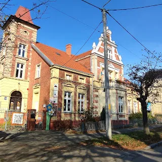 PRZEDSZKOLE JĘZYKOWE "EUROPEJSKA AKADEMIA DZIECKA" W DZIERŻONIOWIE image 1