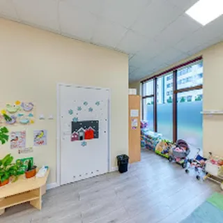 Dwujęzyczny Niepubliczny Żłobek "Małe Cuda - Little Miracles" image 6