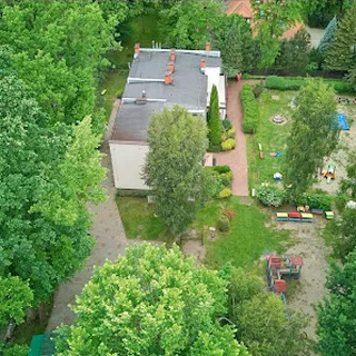 Przedszkole Nr 2 Kolorowy Zalesinek W Piasecznie image 3