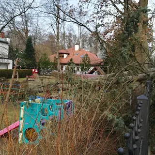 Przedszkole Nr 2 Kolorowy Zalesinek W Piasecznie image 2