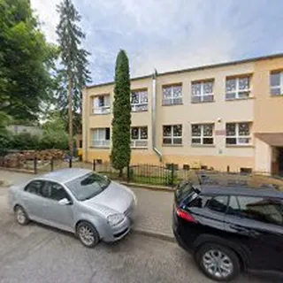 Przedszkole i Żłobek "Zaczarowany Domek" Urszula Bartkiewicz image 1