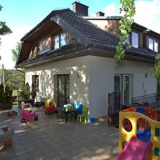 Niepubliczne Przedszkole Językowe Akademia Małych Tygrysków image 2