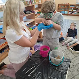 "ZAMECZEK" NIEPUBLICZNE PRZEDSZKOLE AKTYWNOŚCI TWÓRCZEJ MONTESSORI W SIEDLCACH image 3