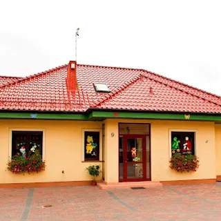 Przedszkole Publiczne Chatka Kubusia Puchatka W Lusowie image 1