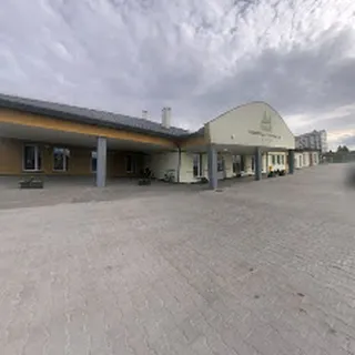 PRZEDSZKOLE LEŚNY ZAKĄTEK W CEKCYNIE image 1