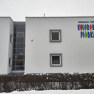 Niepubliczny Żłobek "Kolorowe Piórka" image 1