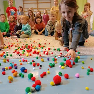 PRZEDSZKOLE NIEPUBLICZNE "JEŻYKOWA DOLINKA" image 4