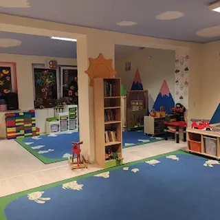 Punkt Przedszkolny Chmurka image 4