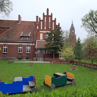 Niepubliczne Przedszkole i Żłobek Pod Dębusiem image 1