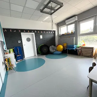 INTEGRACYJNE PRZEDSZKOLE NIEPUBLICZNE HIKIDS image 2