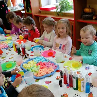 Przedszkole Prywatne Mały Światek image 1