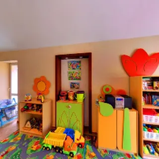 PRZEDSZKOLE TĘCZA image 1