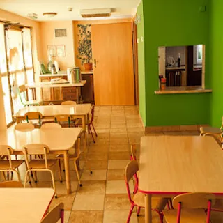PRZEDSZKOLE NIEPUBLICZNE "ZIELONY SŁONIK" image 3