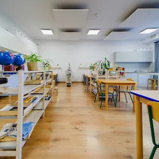 CHRZEŚCIJAŃSKIE PRZEDSZKOLE MONTESSORI Kozacza Góra image 4