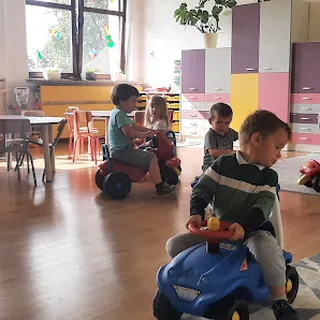 NIEPUBLICZNE PRZEDSZKOLE ŚWIĘTEJ RODZINY Z NAZARETU image 4