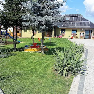 Leśny Skrzat - żłobek image 2