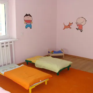 ŻŁOBEK PROZDROWOTNY "UŚMIECH MALUCHA" image 2