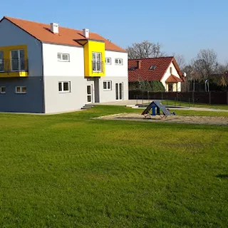 Przedszkole Niepubliczne Szczęśliwe lata Tomasz Czarnik image 3