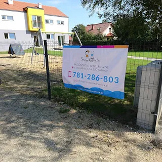 Przedszkole Niepubliczne Szczęśliwe lata Tomasz Czarnik image 1