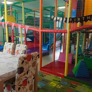 Niepubliczne Przedszkole Tęczowe Jaś Beatka Franek W Sztumie image 1