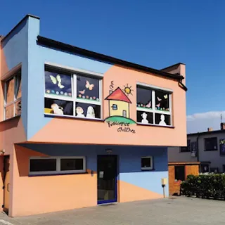 Przedszkole Niepubliczne Radosna Chatka image 1