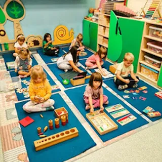 Prywatne Przedszkole Montessori Villa Bambini Z Oddziałami Integracyjnymi W Piotrkowie Trybunalskim image 4