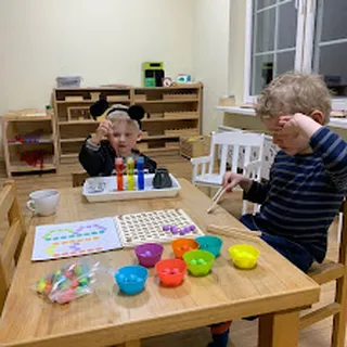 Baza Montessori image 2