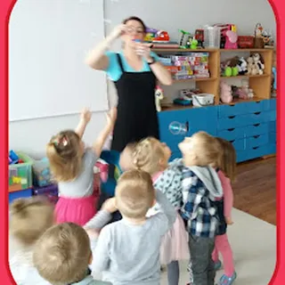 Językowy Żłobek Niepubliczny "Księga Przygód" w Opolu image 4