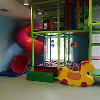 AKADEMIA UŚMIECHU DWUJĘZYCZNE PRZEDSZKOLE image 4