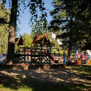 Przedszkole pod Muchomorkiem image 1