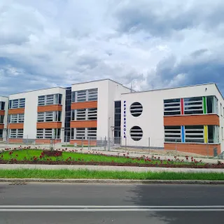 PRZEDSZKOLE MIEJSKIE W SZCZAWNIE-ZDROJU image 2