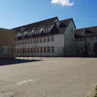 Zespół Szkół Publiczne Przedszkole W Czerninie image 3