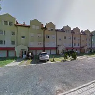 Mali Odkrywcy Żłobek Montessori image 1
