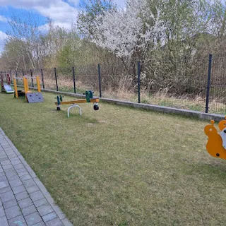 Niepubliczny Żłobek Sportowo-Językowy Kraina Piotrusia Pana  image 2