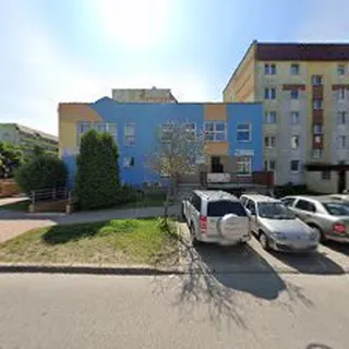 EDUKACYJNE PRZEDSZKOLE "ENTLICZEK" image 1
