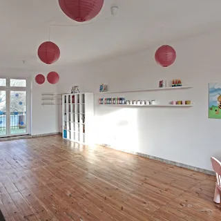 Żłobek Pszczółka Maja image 1