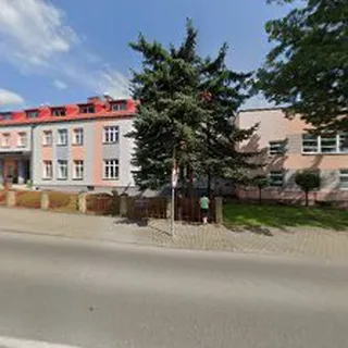 PRZEDSZKOLE W LEŚNEJ image 2
