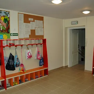 INCY-WINCY NIEPUBLICZNE PRZEDSZKOLE O PROFILU JĘZYKOWYM image 4