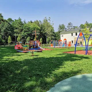 PRZEDSZKOLE NR 4 Z ODDZIAŁAMI INTEGRACYJNYMI "LEŚNA CHATKA" image 2