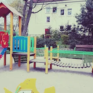 Językowe Przedszkole Montessori Ziarenko Wielkości W Zielonej Górze image 1