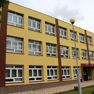 PRZEDSZKOLE W ŻELISTRZEWIE image 2