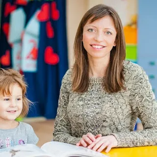 CENTRUM OPIEKI I EDUKACJI MAŁEGO DZIECKA BAJKOWY DWOREK image 1